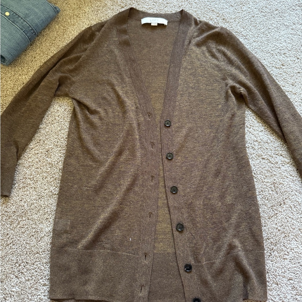 LOFT Brown Sweater- goldish brownish shimmer. Like new. XS